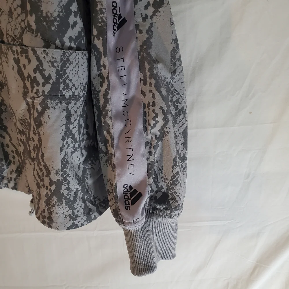 Adidas Stella McCartney Women's XS Camouflage Full-Zip Windbreaker Jacket - Picture 4 of 6